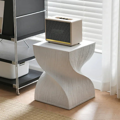 Compact Scandinavian Side Table with Wood Look Edge – Elegant Minimalist Design