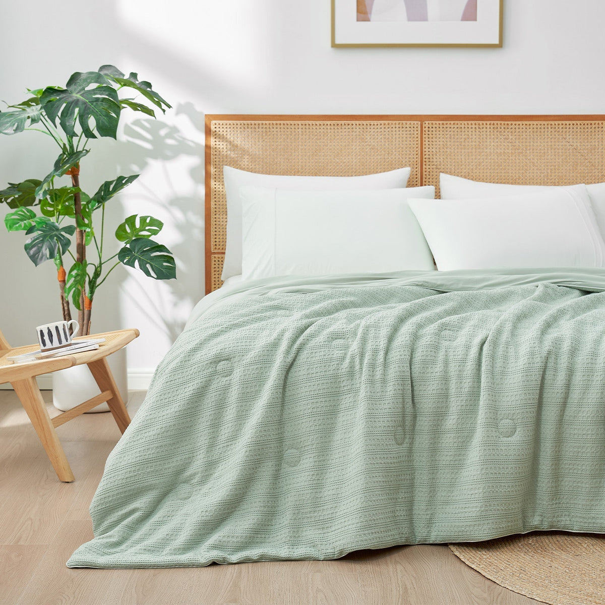 Cozy Bliss | Comforter with Natural Fiber Waffle Design | Lightweight & Eco-Friendly Bedding for Hot Sleepers