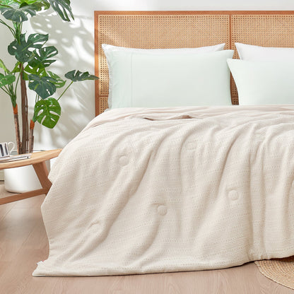 Cozy Bliss | Comforter with Natural Fiber Waffle Design | Lightweight & Eco-Friendly Bedding for Hot Sleepers