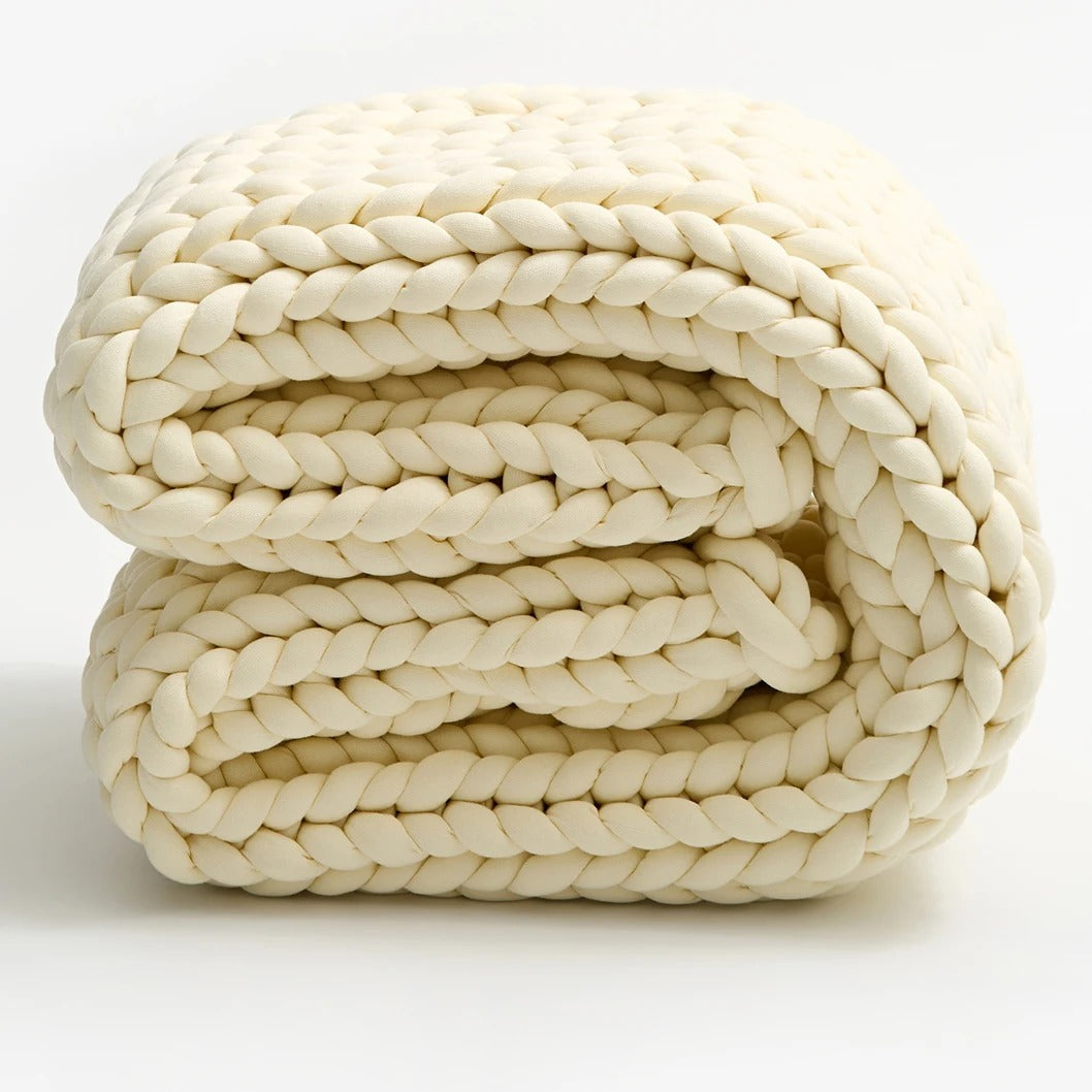 Cozy Home | Chunky Knit Throw Blanket with Exceptional Softness | Stylish Accent for Warm Evenings