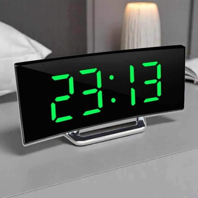 USB-Powered LED Alarm Clock with Curved Screen 6.7 × 2.8 × 1.2 Inches Battery Backup Nightstand Clock Large Display for Bedroom Office Deskt