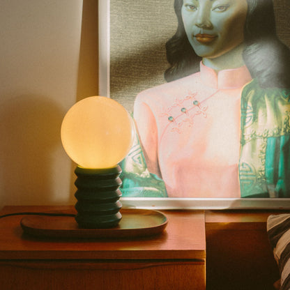 Frosted Globe Accent Lamp 11-Inch Wood Base Bedside Lighting Green Red Retro Style Bedroom Nightstand Living Room Home Office