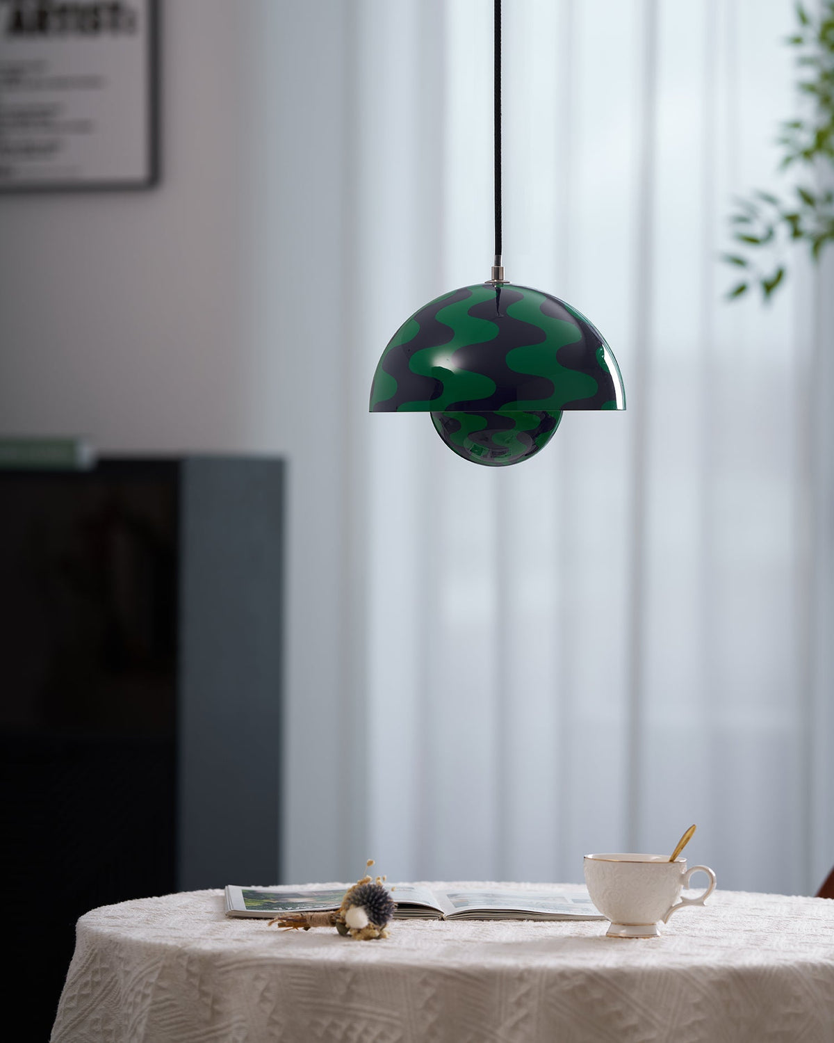 Geometric Aluminum Hanging Fixture 9 Inch Matte Modern Overhead Illumination for Kitchen Dining Room Entry
