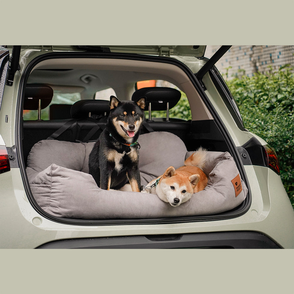 Dog Car Seat Cover for Back Seat – Padded Travel Hammock for Medium & Large Dogs with Safety Tethers & Storage Pockets