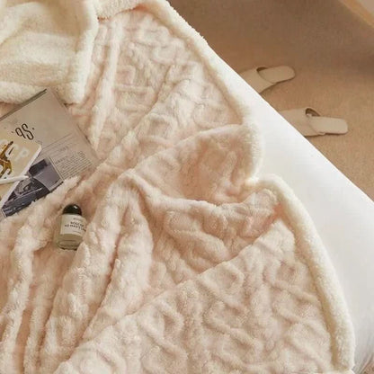 Reversible Dual-Layer Blanket with Plush Fleece & Wool-Like Softness for Beds & Sofas – Winter Coverage in 6 Sizes & 7 Colors