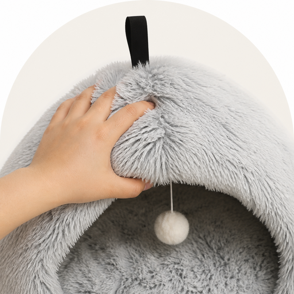 Ortekor Plush Warm Non-Slip Hooded Pet Bed