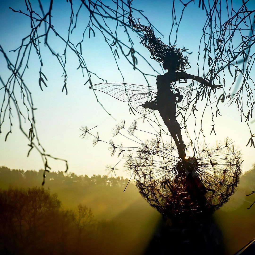 Enchanting Garden Decor | Fairy Garden Ornaments with Unique Dandelion Design | Magical Outdoor Wall Art for Whimsical Spaces
