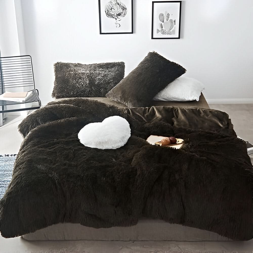 FLUFFUREST | Plush Fleece Bedding Set with Breathable Comfort | All-Season Softness for Cozy Sleep