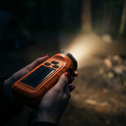 Portable Solar Powered Emergency Radio