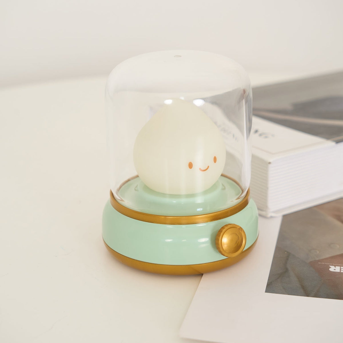 Vintage-Style Flame LED Accent Lamp 4 in Adjustable Brightness USB Rechargeable Bedroom Nightstand Reading Desk Decor