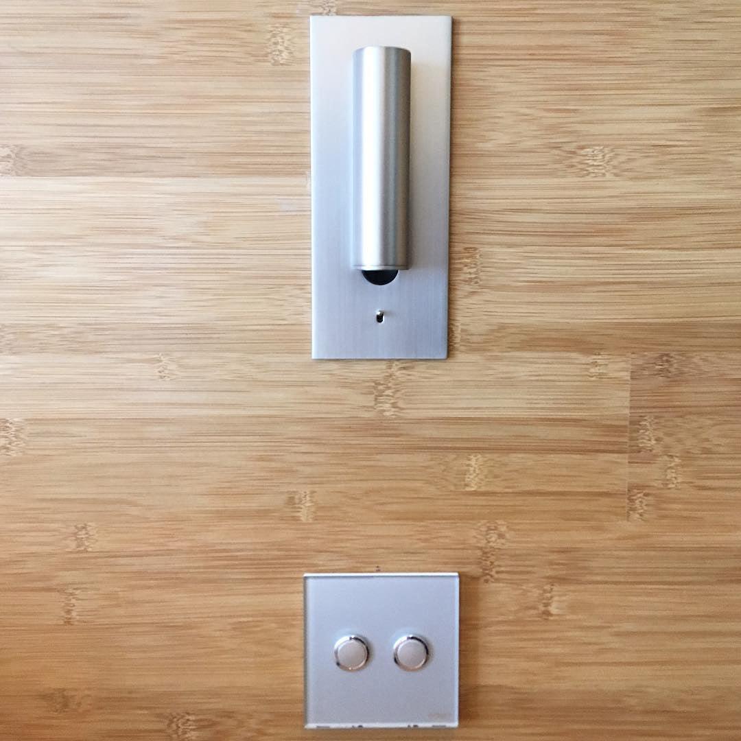 Industrial Wall Sconce with Integrated LED & Toggle Switch – Aluminum Metal Light Fixture for Living Room, Hallway, Bedroom & Home Office