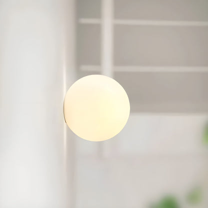 Spherical Sconce with Matte-Finish Shade for Mid-Size Rooms – E27 Socket – Modern Minimal Design for Bedrooms, Entryways & Lounges