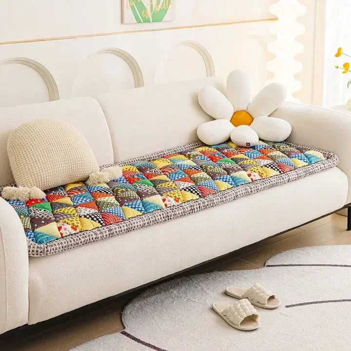 Floral Sofa Protector Cover for Couch – Thick Woven Throw Blanket with European Pattern for Living Room Furniture, 3-Seater Protection