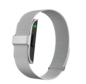 HealthTrack | IP68 Fitness Tracker with Heart Rate & O2 Monitoring | Stylish Design for Active Lifestyles