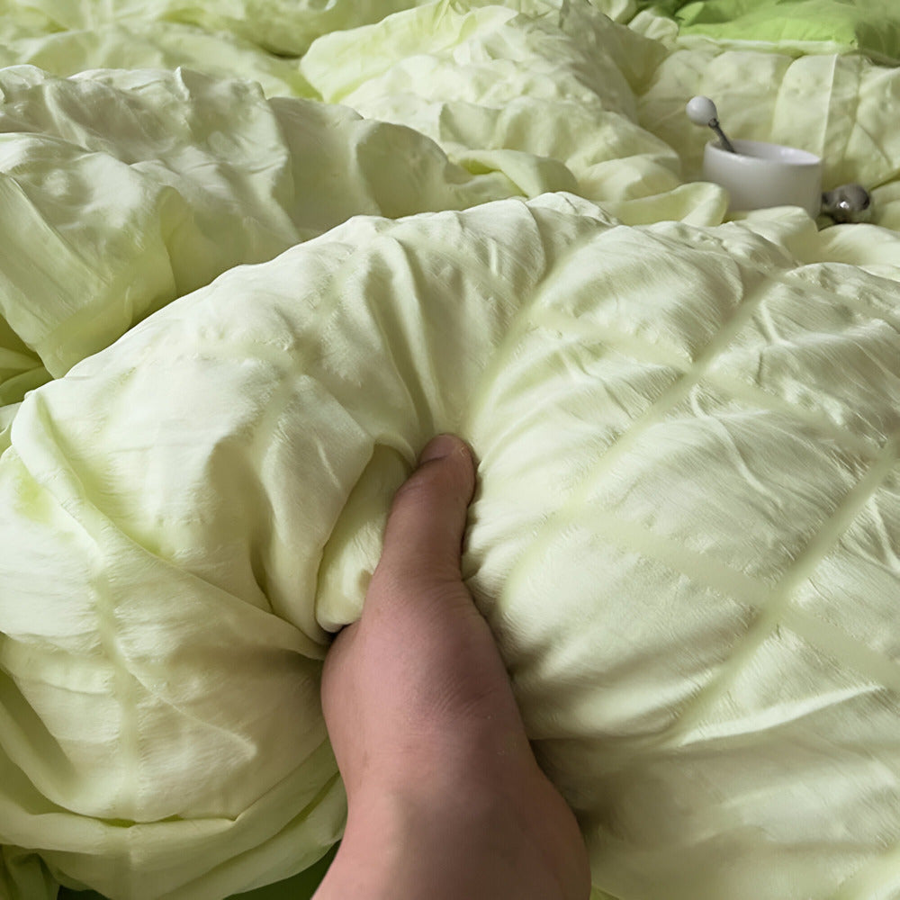 Lightweight Summer Duvet with Breathable Fabric for Cool Comfort