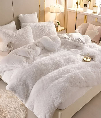FLUFFUREST | Plush Fleece Bedding Set with Breathable Comfort | All-Season Softness for Cozy Sleep