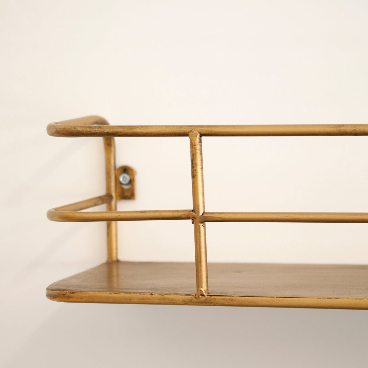 Floating Metal Display Shelf 22 Inches Wide Warm Brass Finish for Kitchen Bathroom Entryway Wire Frame Hanging Storage Organizer Rack