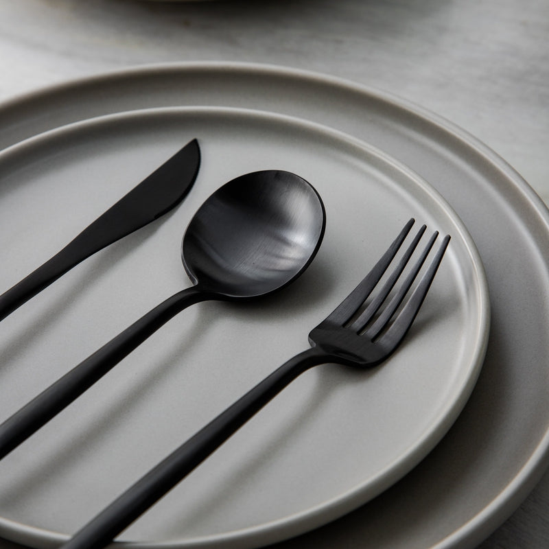 Titanium-Coated Stainless Steel Flatware Set – 18/10 Premium Dinnerware Service for Everyday Dining & Special Occasions