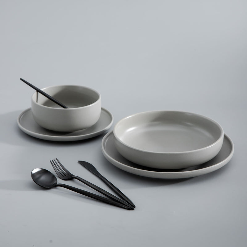 Titanium-Coated Stainless Steel Flatware Set – 18/10 Premium Dinnerware Service for Everyday Dining & Special Occasions