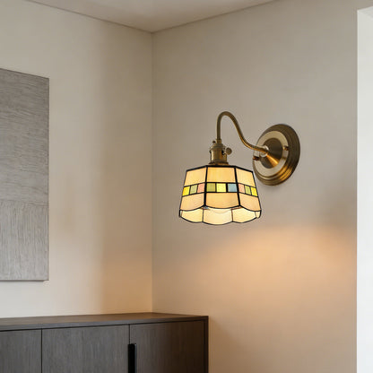Stained Glass Sconce with Copper Frame E27 Socket Indoor Accent Fixture for Entryways Staircases Reading Nooks Vintage-Inspired Art Deco Lig