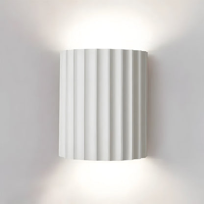 Sculptural Resin Sconce with Dual G9 Sockets for Bedroom Hallway Accent Lighting in Green Finish 6.5 Inches Compact Indoor Fixture