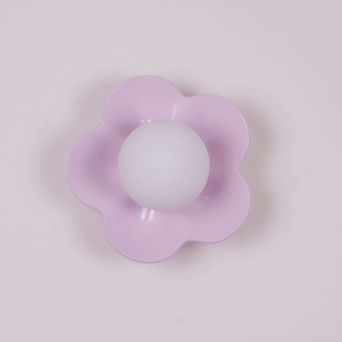 Flower-Shaped Resin Wall Sconce with Frosted Glass Shade – LED G9 Socket, Playful Modern Decor for Bedroom, Nursery & Living Room
