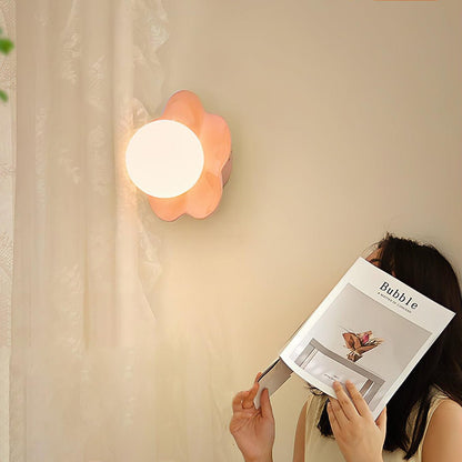 Flower-Shaped Resin Wall Sconce with Frosted Glass Shade – LED G9 Socket, Playful Modern Decor for Bedroom, Nursery & Living Room