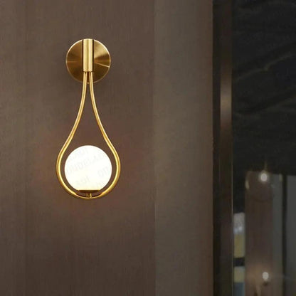Metal Wall Sconce Light with Minimalist Linear Design for Bedroom, Living Room & Hallway – Modern Scandinavian Style Fixture in Black, Gold