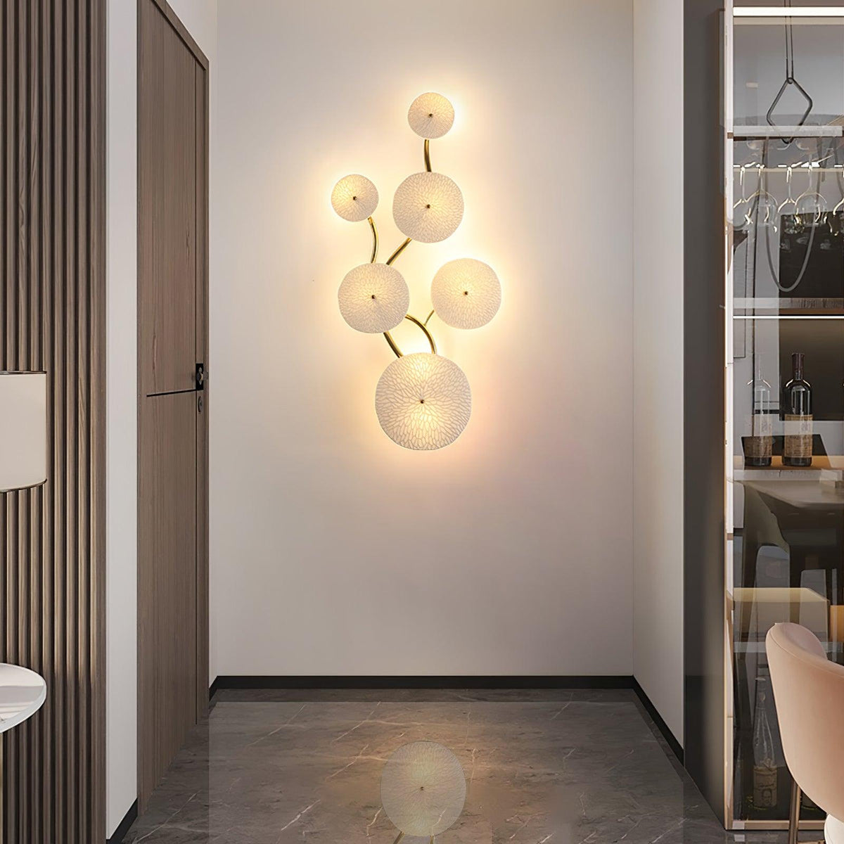 Ceramic Petal Wall Sconce – Floral LED Light with Gold Metal Accents for Hallway, Bedroom & Living Room Decor