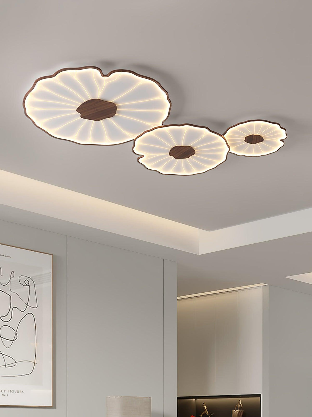 Organic Leaf-Inspired LED Ceiling Light with Wood-Grain Finish for Living Room & Bedroom