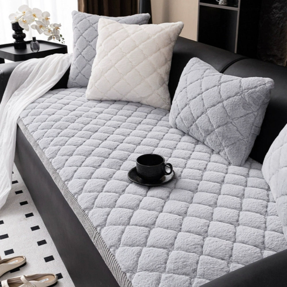 Luxe Diamond Sofa Cover - Soft Microfiber, Non-Slip Design