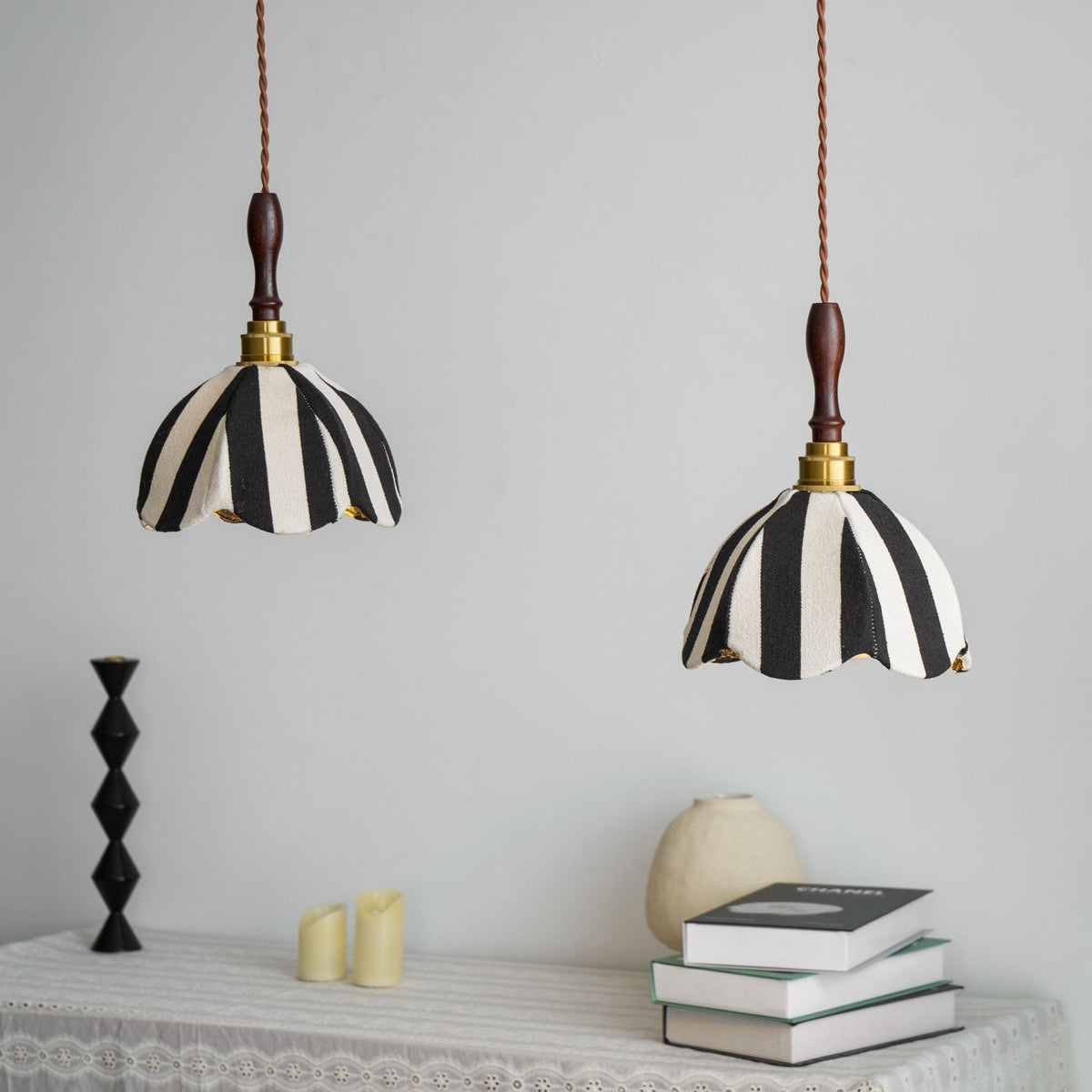Hanging Ceiling Light with Tulip-Style Striped Shade 7.9 in Diameter Adjustable Wood Accent for Kitchen Dining Room Reading Nook Breakfast A