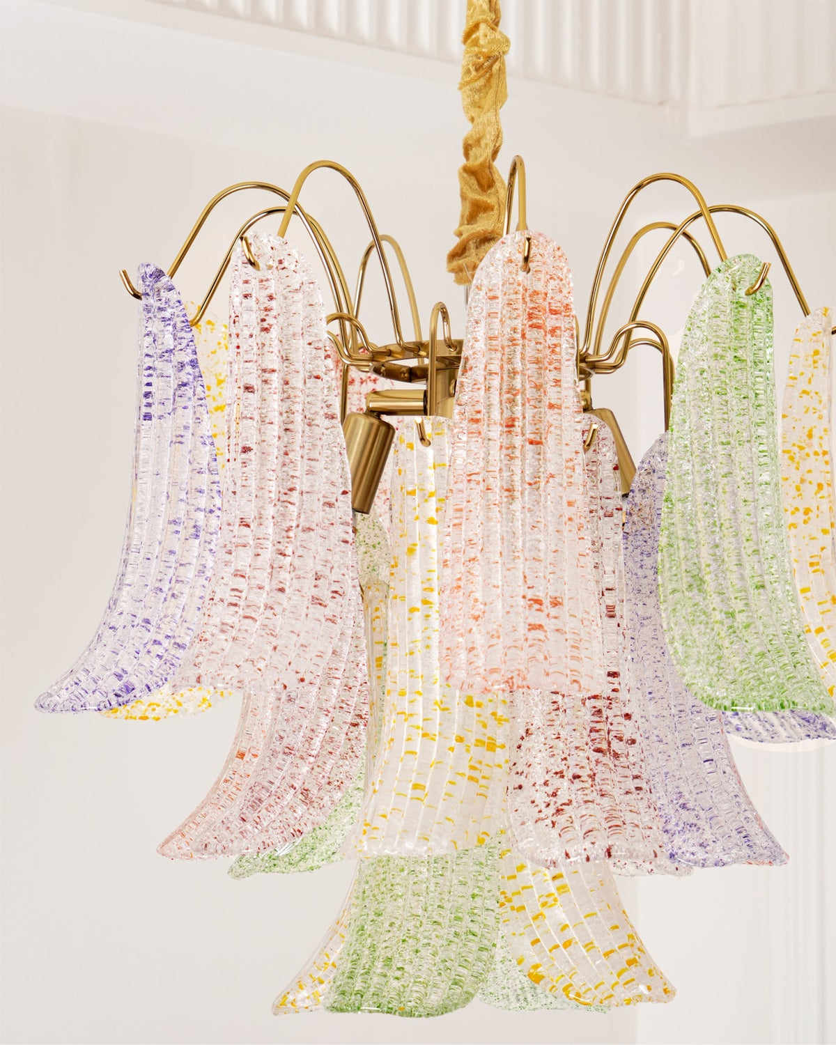 Hand-Blown Art Glass Chandelier Multi-Bulb Pendant Light Fixture Vibrant Colors Dining Room Living Room Statement Lighting 20-24 inch Diamet
