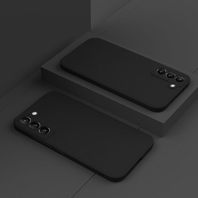 Silicone Phone Case with Microfiber Lining for Samsung Galaxy S22-S26 | Shock-Absorbing Protective Cover with Raised Edges