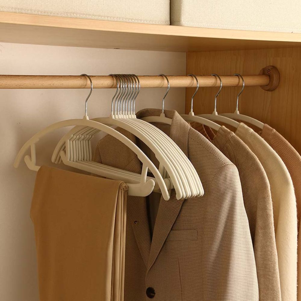 Nora Velvet Hangers - Non-Slip Coating, Set of 10