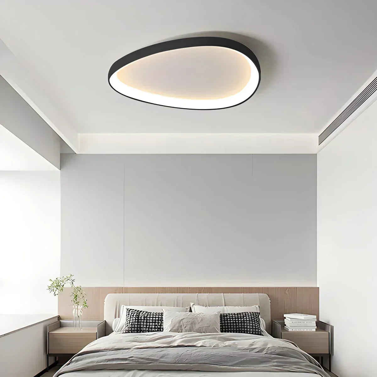 Flush Mount LED Overhead Fixture 17 in Oval Metal Design with Adjustable Color Temp & Dimming for Bedrooms Entryways Contemporary Homes