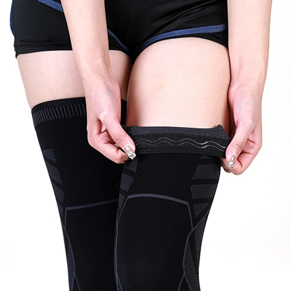 Knee Support Compression Sleeve for Running, Sports & Daily Activities – Full-Leg Design with Anti-Slip Band