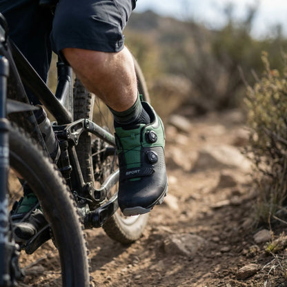 Dual-Dial Flat-Pedal Bike Shoes – No Clips, All Grip, Instant Fit Adjustment for MTB, Road & Indoor Cycling