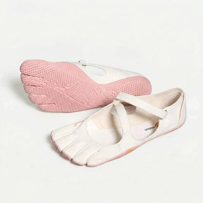 Five-Toe Barefoot Shoes for Women – Flexible Minimal Sole Water-Ready Slip-On for Yoga Gym Hiking Beach Everyday