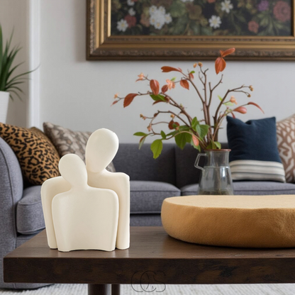 Embracing Couple Figurine – Ceramic Love Sculpture for Home Decor & Anniversary Gifts – Modern Minimalist Art Statue for Bedroom, Living
