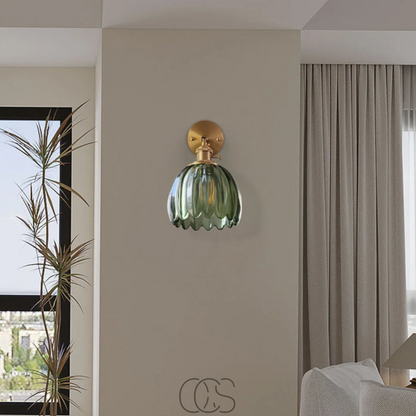 Vintage Tulip Glass Wall Sconce with Flower Shade – Classic Accent Light for Bedroom, Living Room, Hallway – E27 Socket