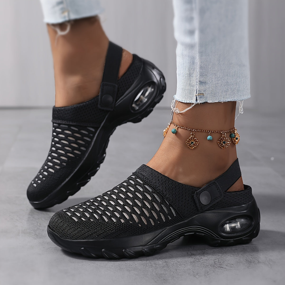 Women's Breathable Mesh Slip-On Clogs with Air Cushion Sole for All-Day Comfort and Joint Relief