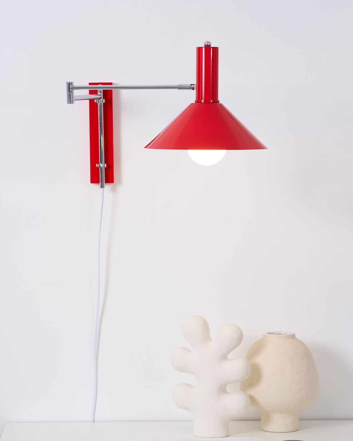 Rotating Sconce with Pivoting Head for Bedroom, Bathroom & Hallway – Metal Fixture in White, Black, Red – 10-Inch Adjustable Design