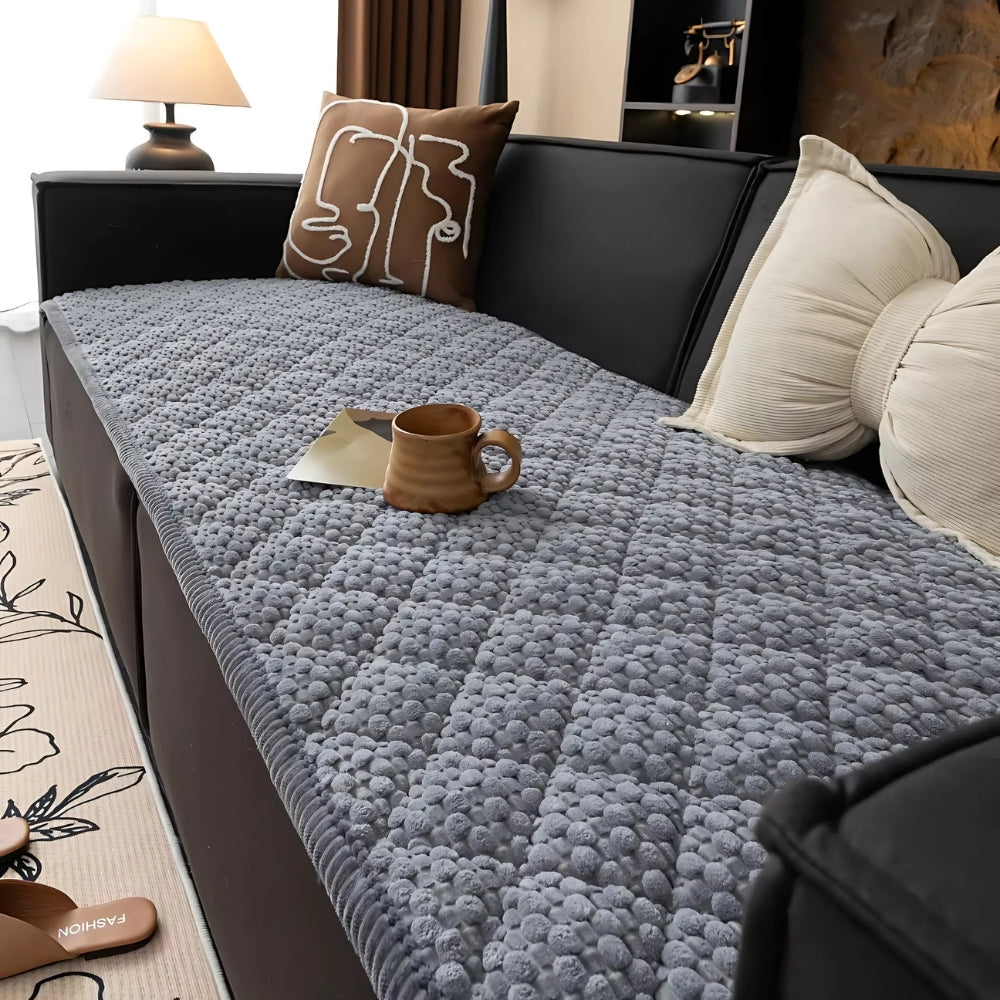 Quilted Couch Cover for Pets – Waterproof Furniture Protector with Non-Slip Backing for Dogs & Cats – Machine Washable Sofa Slipcover