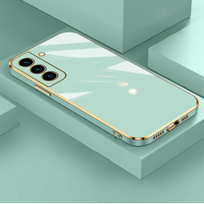 Metallic-Trimmed TPU Phone Case for Samsung Galaxy – Slim Protection with Gold Accents & Scratch-Resistant Microfiber Interior