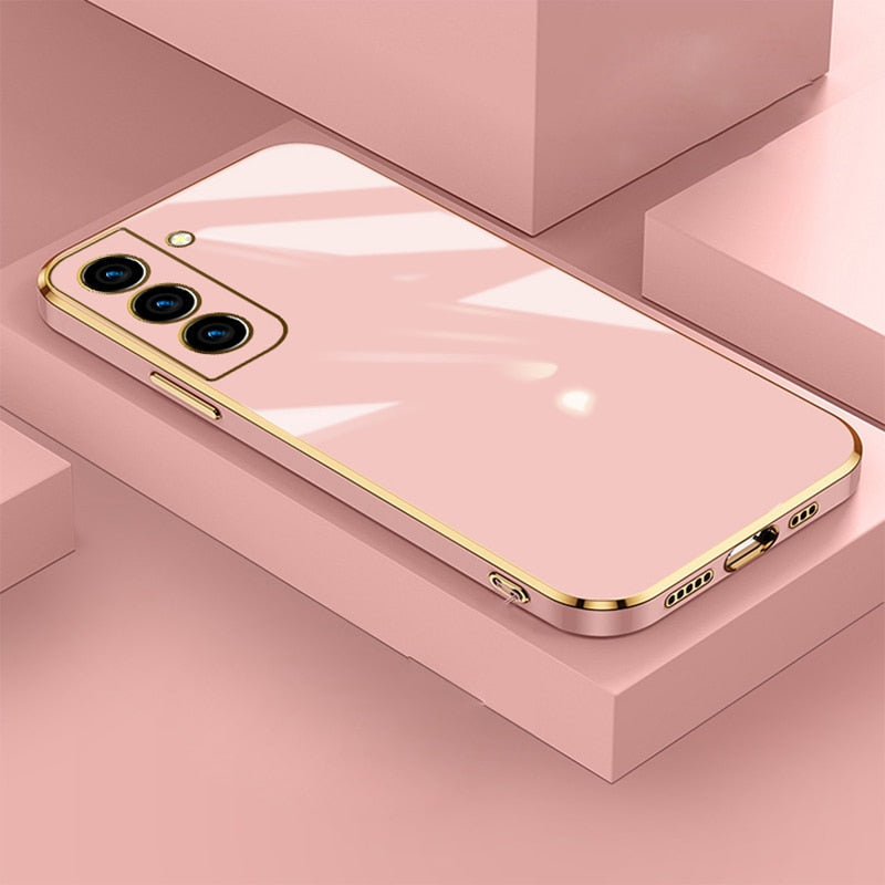 Metallic-Trimmed TPU Phone Case for Samsung Galaxy – Slim Protection with Gold Accents & Scratch-Resistant Microfiber Interior