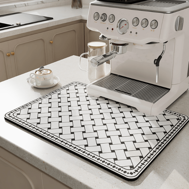 AquaMat – Quick-Dry Absorbent Kitchen Mat – Hygienic, Space-Saving Stylish