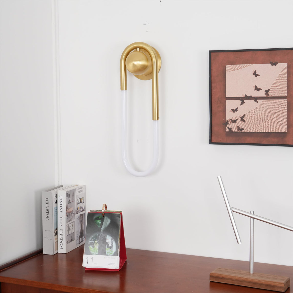 Sculptural Loop Sconce 9W Integrated LED Brass or Black Finish Dimmable Hardwired Fixture for Bedroom Hallway Living Room Contemporary Minim