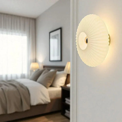 Textured Glass Wall Sconce Amber Finish Shell Design Bedroom Hallway Lighting Indoor Mounted Accent Fixture Vintage Modern Decorative Light