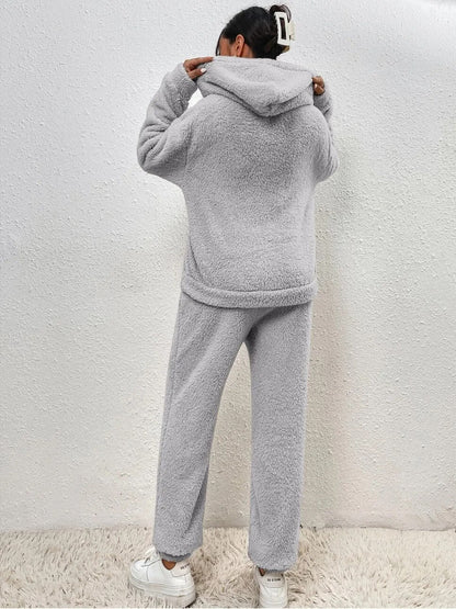 Hooded Teddy Fleece Loungewear Set for Women – Two-Piece Oversized Sweatsuit with Pocket – Cozy Winter Homewear Outfit